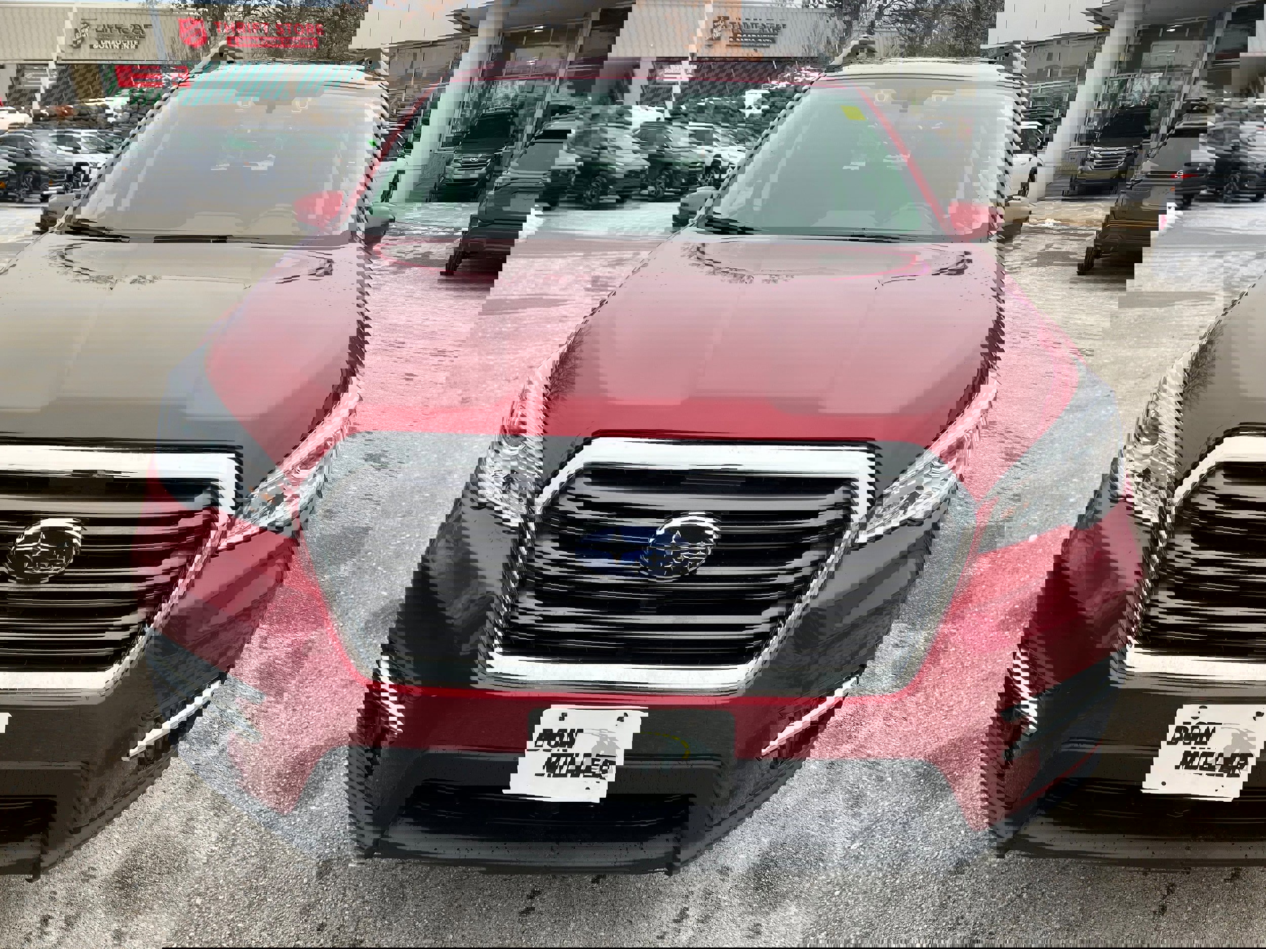 Used 2021 Subaru Ascent Premium w/ Convenience Package image 2