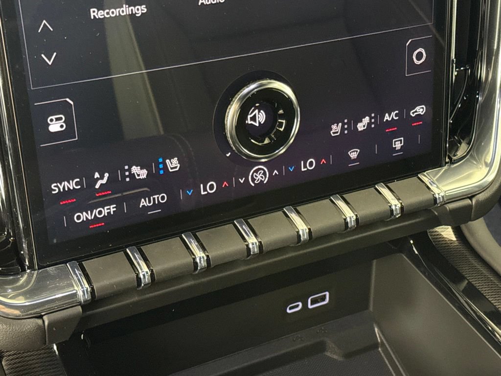 New 2026 GMC Yukon XL Elevation w/ Elevation Premium Package AWD/4WD image 16