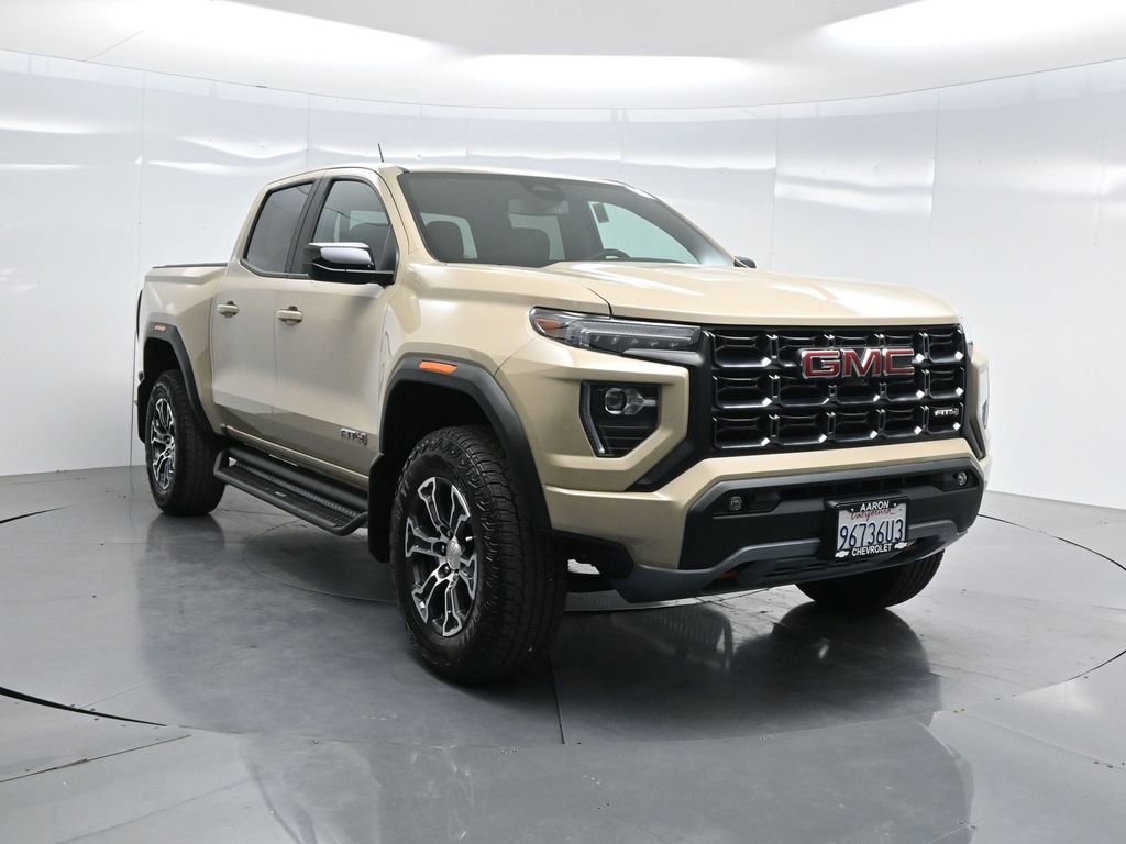 Used 2023 GMC Canyon AT4 w/ AT4 Premium Package AWD/4WD image 39