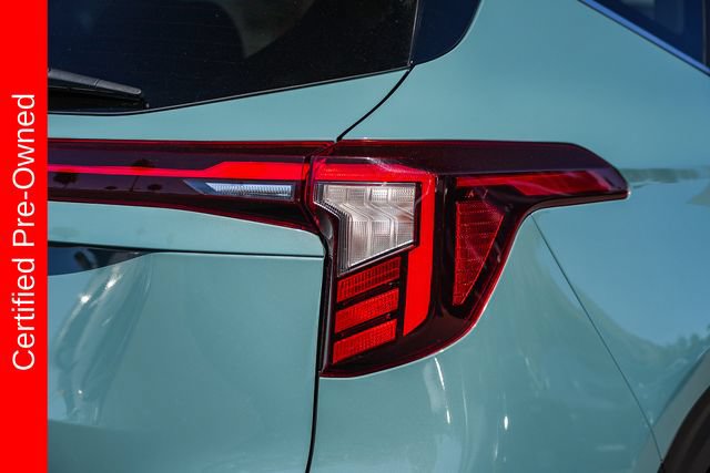 Certified 2025 Kia Seltos EX FWD image 10