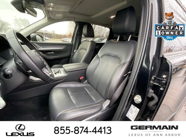 Used 2025 MAZDA CX-90 3.3 Turbo w/ Preferred Package image 12