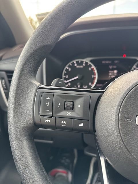 Certified 2023 Nissan Rogue SV image 78