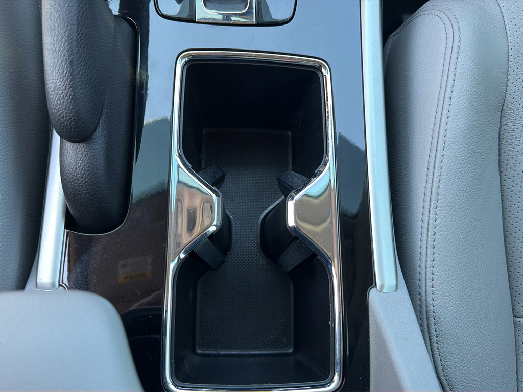 Used 2017 Honda Accord EX-L image 31