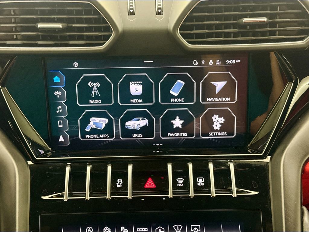 Used 2022 Lamborghini Urus AWD/4WD image 15