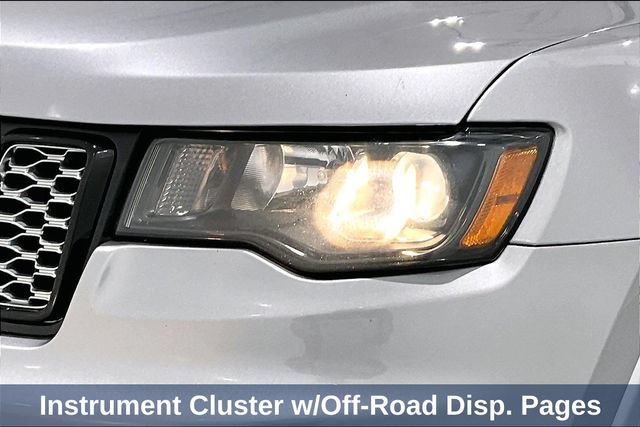 Used 2021 Jeep Grand Cherokee Altitude AWD/4WD image 43