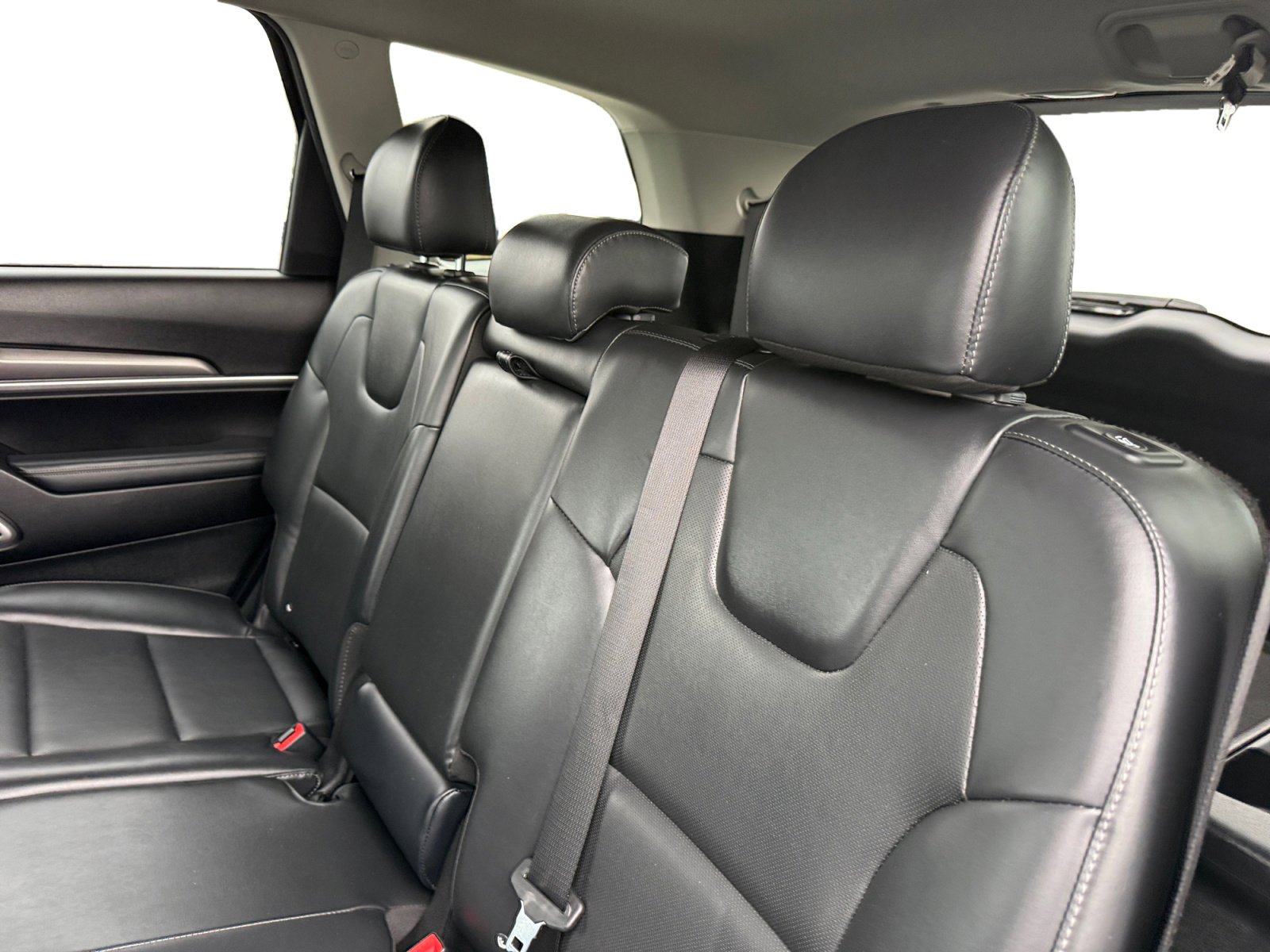 Certified 2020 Kia Telluride LX image 16