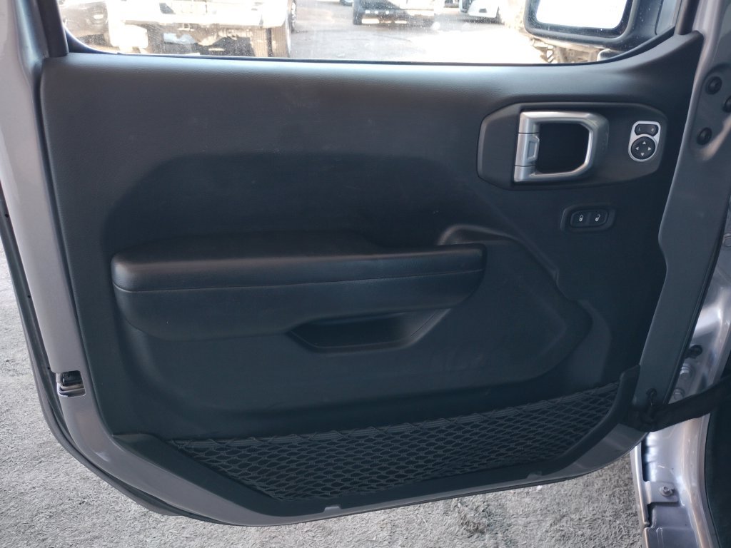 Used 2019 Jeep Wrangler Unlimited Sport S AWD/4WD image 20