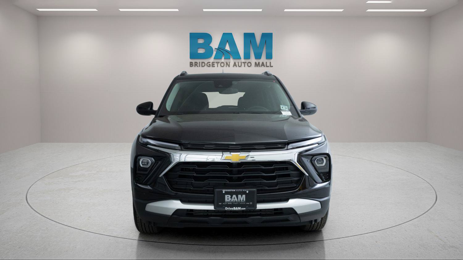 Certified 2026 Chevrolet TrailBlazer LT w/ LT Cold Weather Package FWD image 2