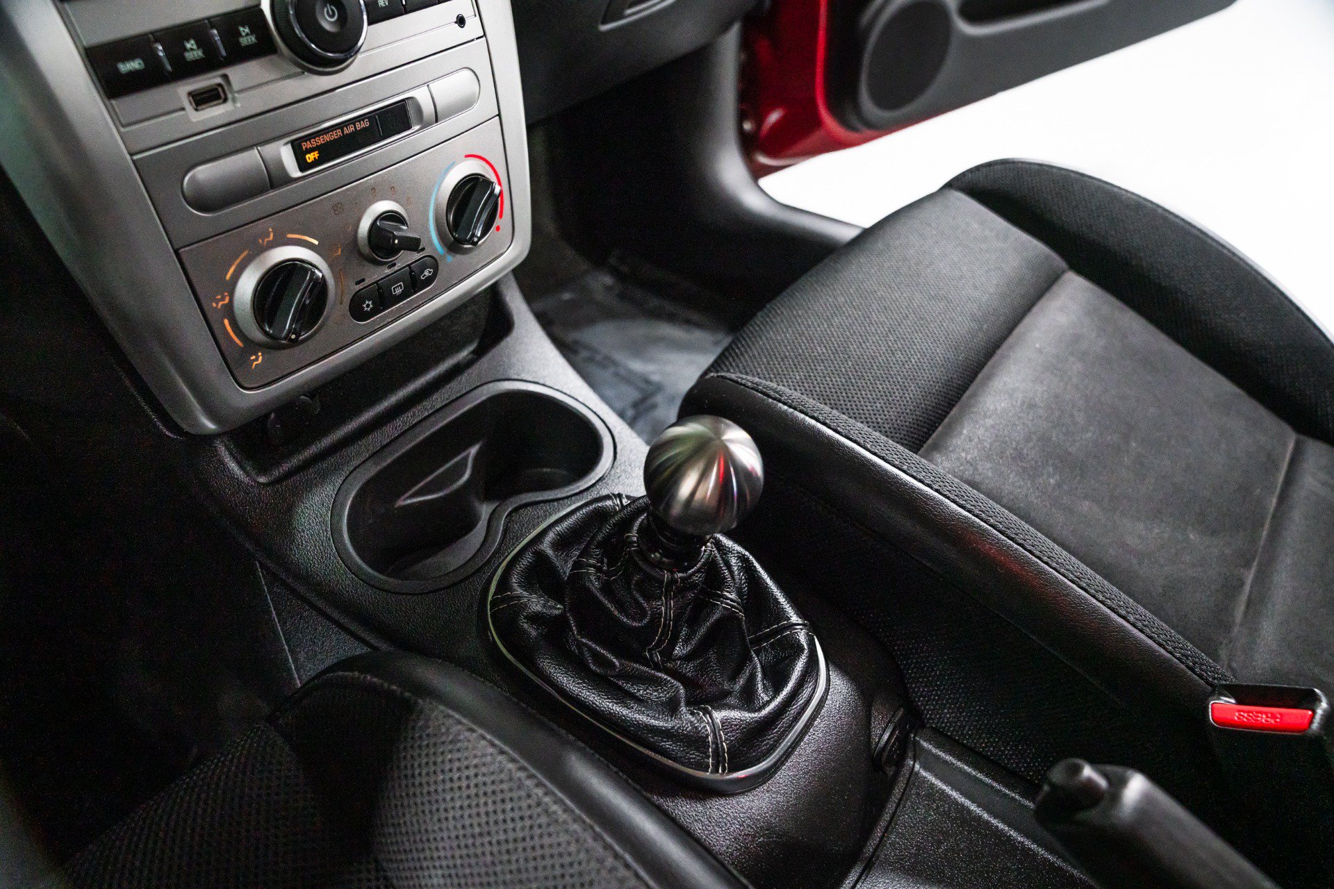 Used 2009 Chevrolet Cobalt SS FWD image 25