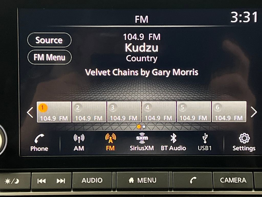 Used 2025 Nissan Rogue SV image 52