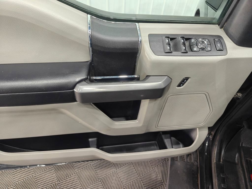 Used 2020 Ford F250 XLT w/ Tremor Off-Road Package image 43