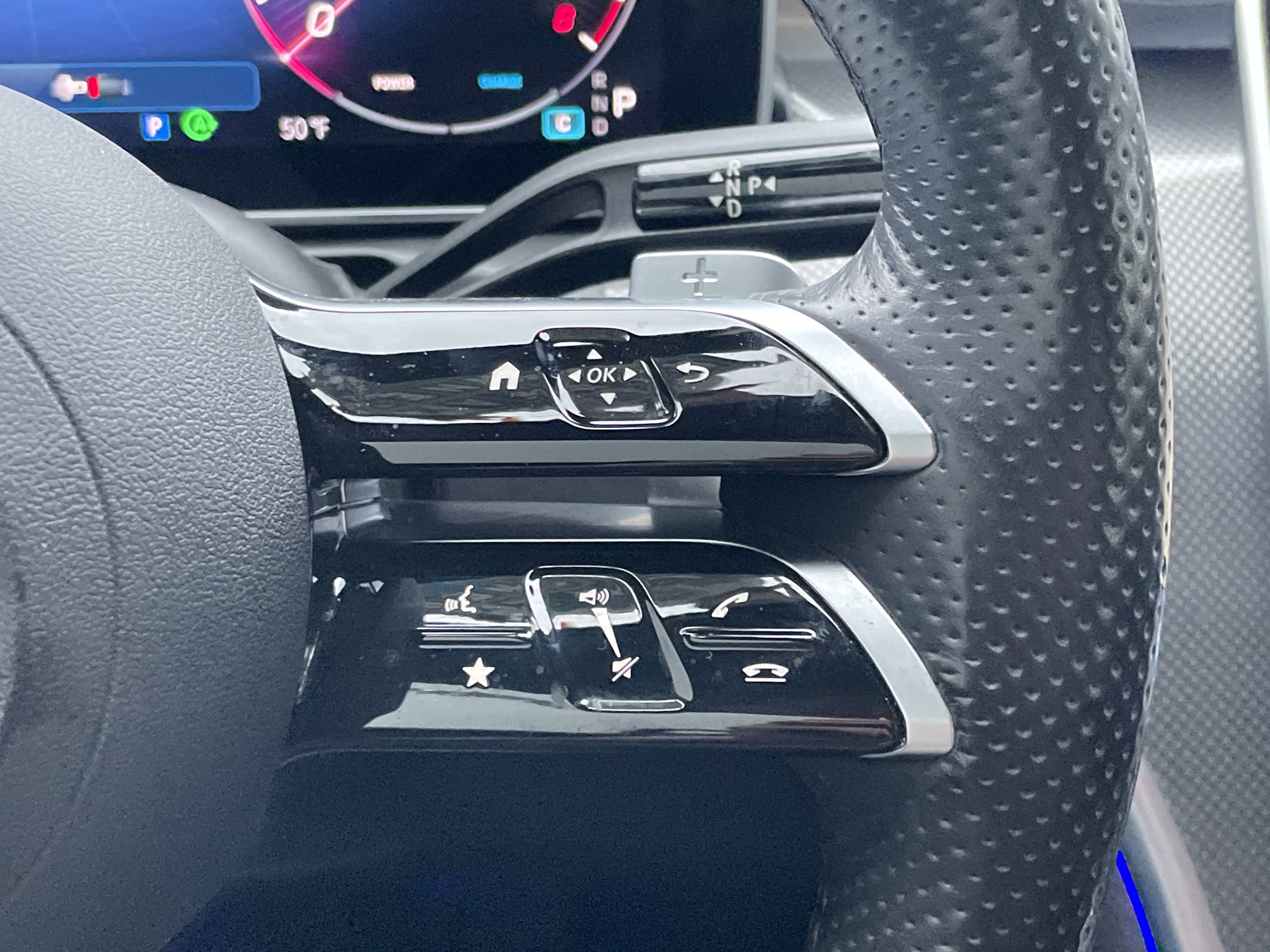 Certified 2024 Mercedes-Benz CLE 300 4MATIC Cabriolet image 35