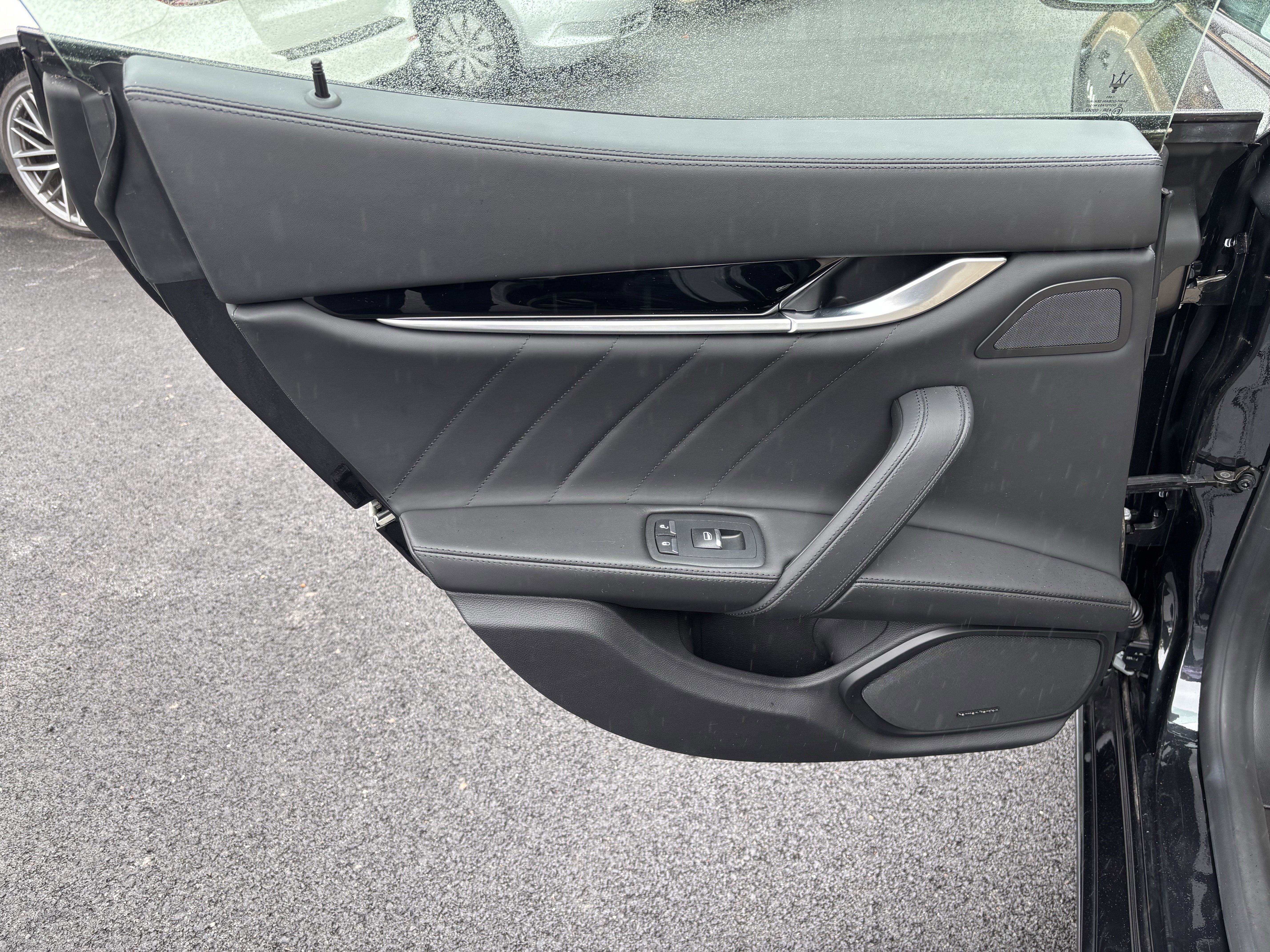 Used 2022 Maserati Ghibli Modena Q4 image 18