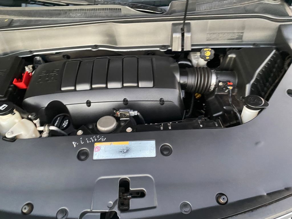 Used 2017 Buick Enclave Premium image 28