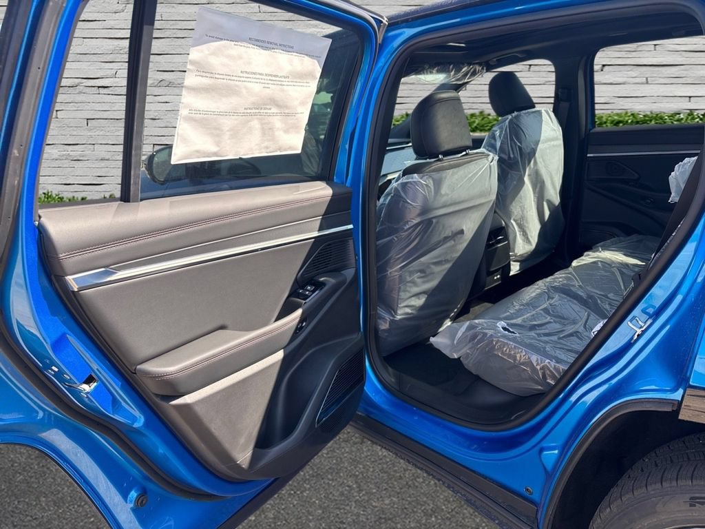 New 2025 Jeep Wagoneer S Limited AWD/4WD image 15