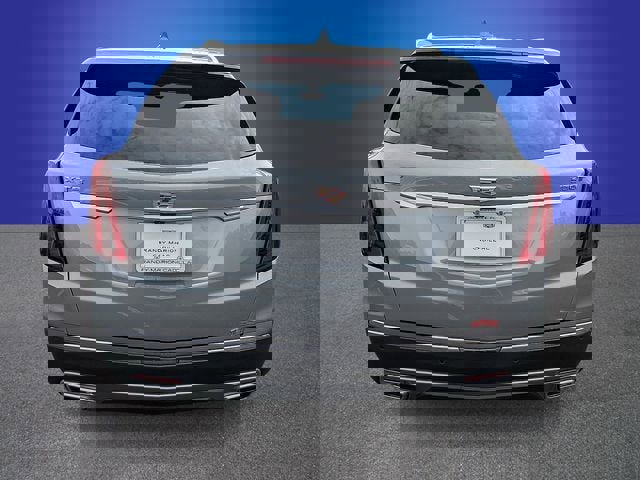 New 2026 Cadillac XT5 Luxury image 4