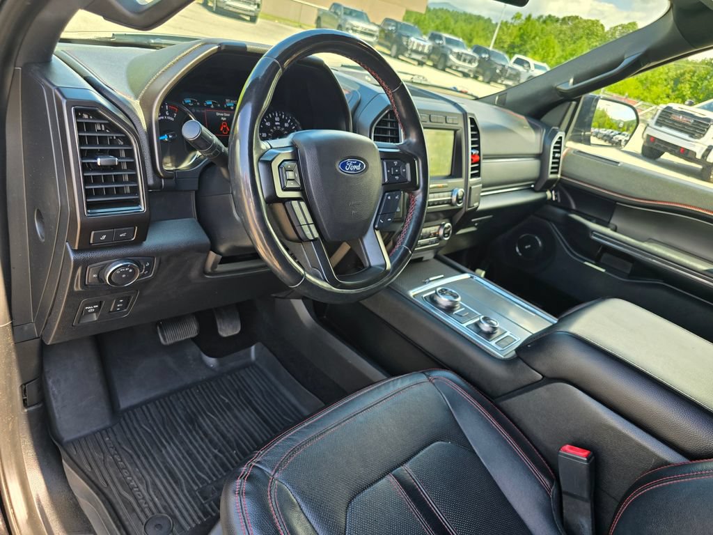 Used 2019 Ford Expedition Limited w/ Equipment Group 303A AWD/4WD image 27