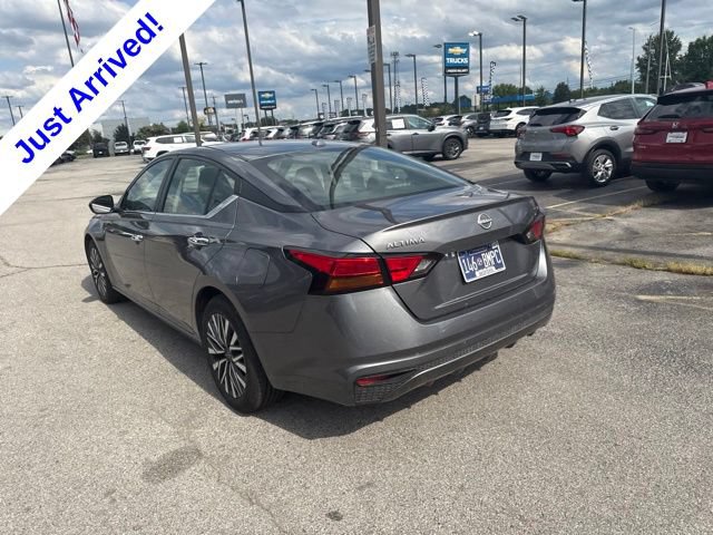 Used 2024 Nissan Altima 2.5 SV FWD image 5