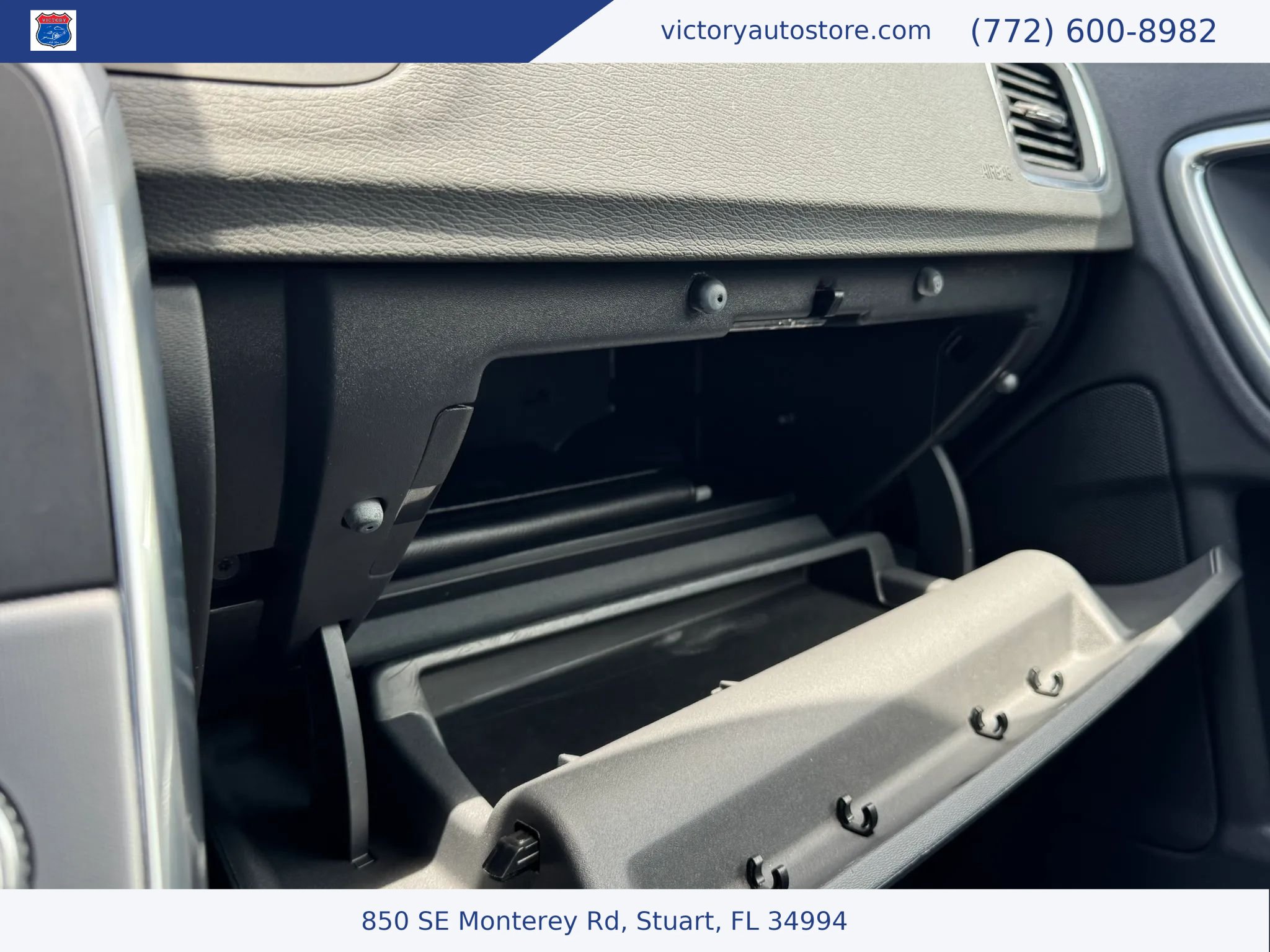 Used 2018 Volvo S60 T5 Dynamic w/ Vision Package FWD image 41