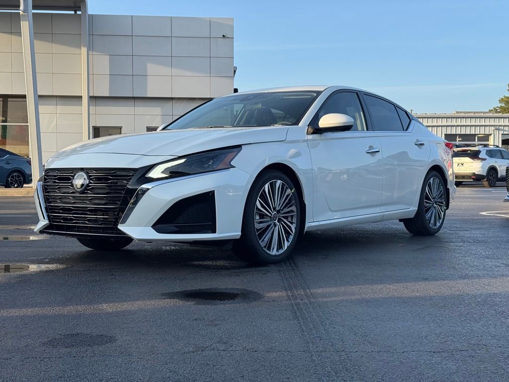 New 2025 Nissan Altima 2.5 SL