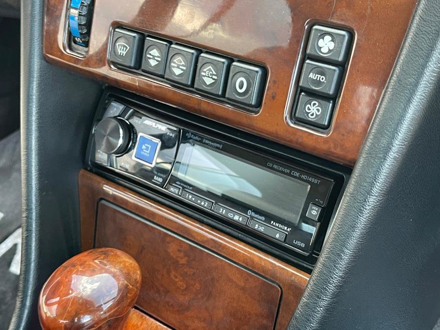 Used 1990 Mercedes-Benz 300 CE Coupe image 27