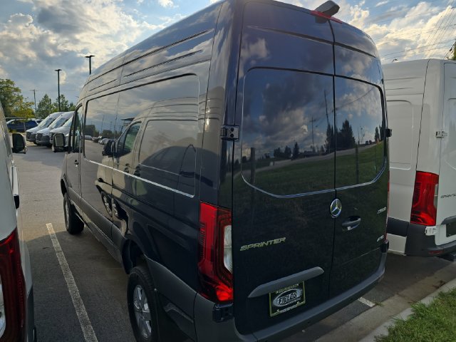 New 2026 Mercedes-Benz Sprinter 2500 image 3
