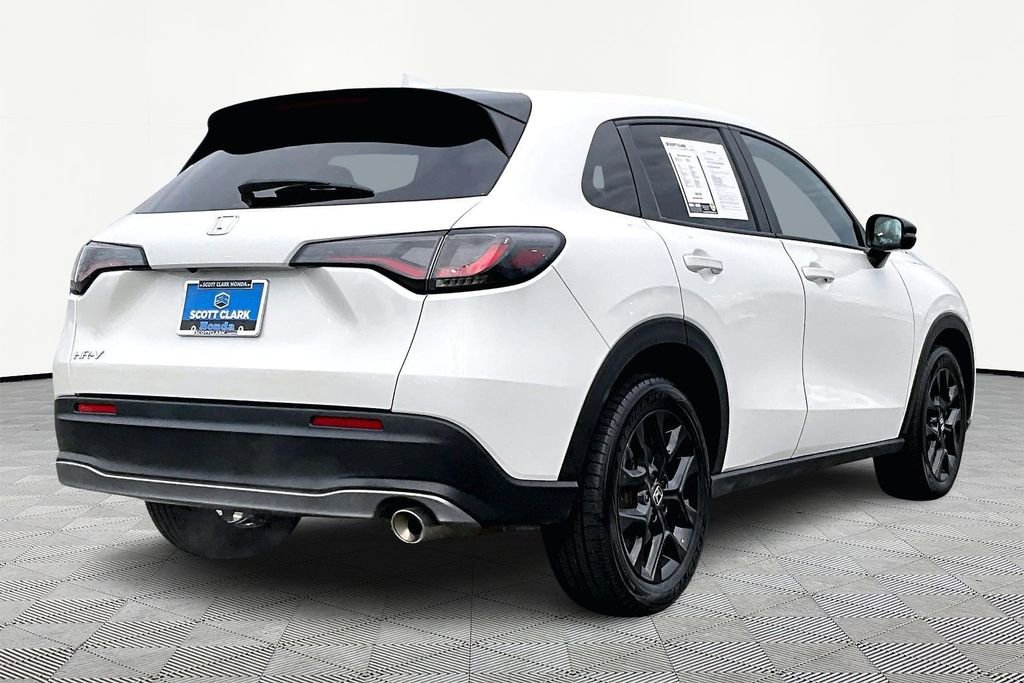 Used 2023 Honda HR-V Sport image 6