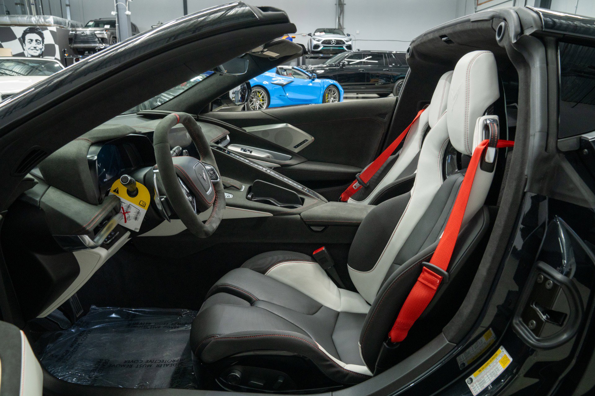 Used 2023 Chevrolet Corvette Stingray Premium Cpe w/ Z51 Performance Package RWD image 30