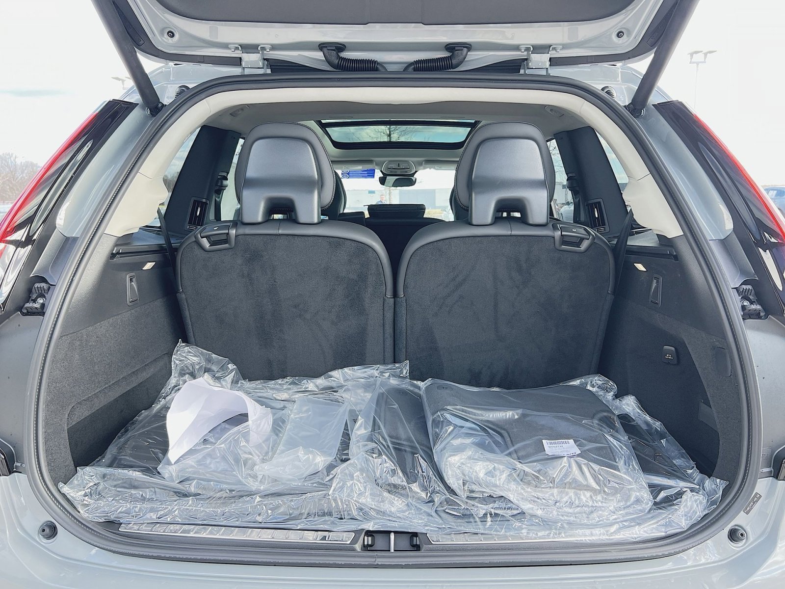 New 2026 Volvo XC90 B6 Ultra w/ Protection Package AWD/4WD image 27