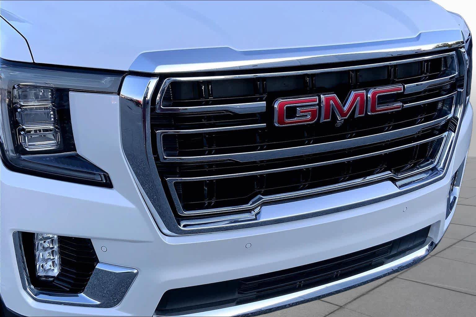 Used 2023 GMC Yukon SLT w/ SLT Premium Package RWD image 27