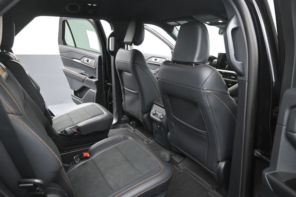 New 2026 Ford Explorer Tremor w/ Tremor Convenience Package AWD/4WD image 10