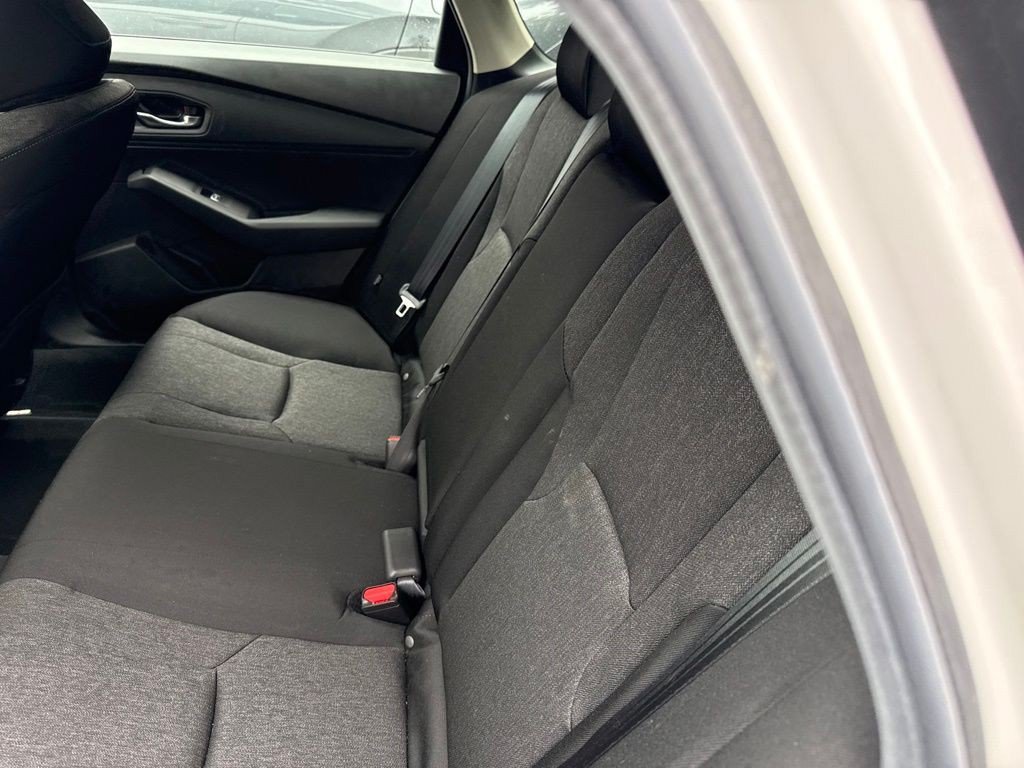 Certified 2025 Honda Accord SE image 10