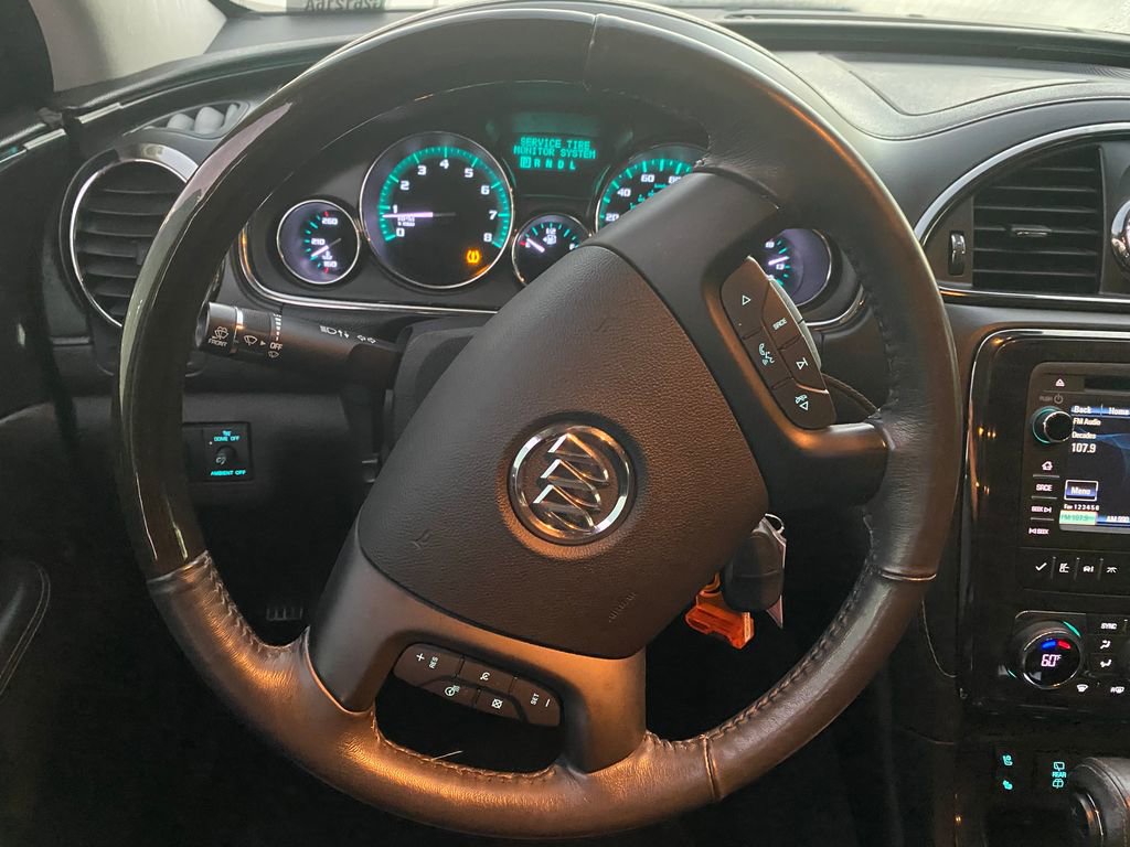 Used 2017 Buick Enclave Premium image 32