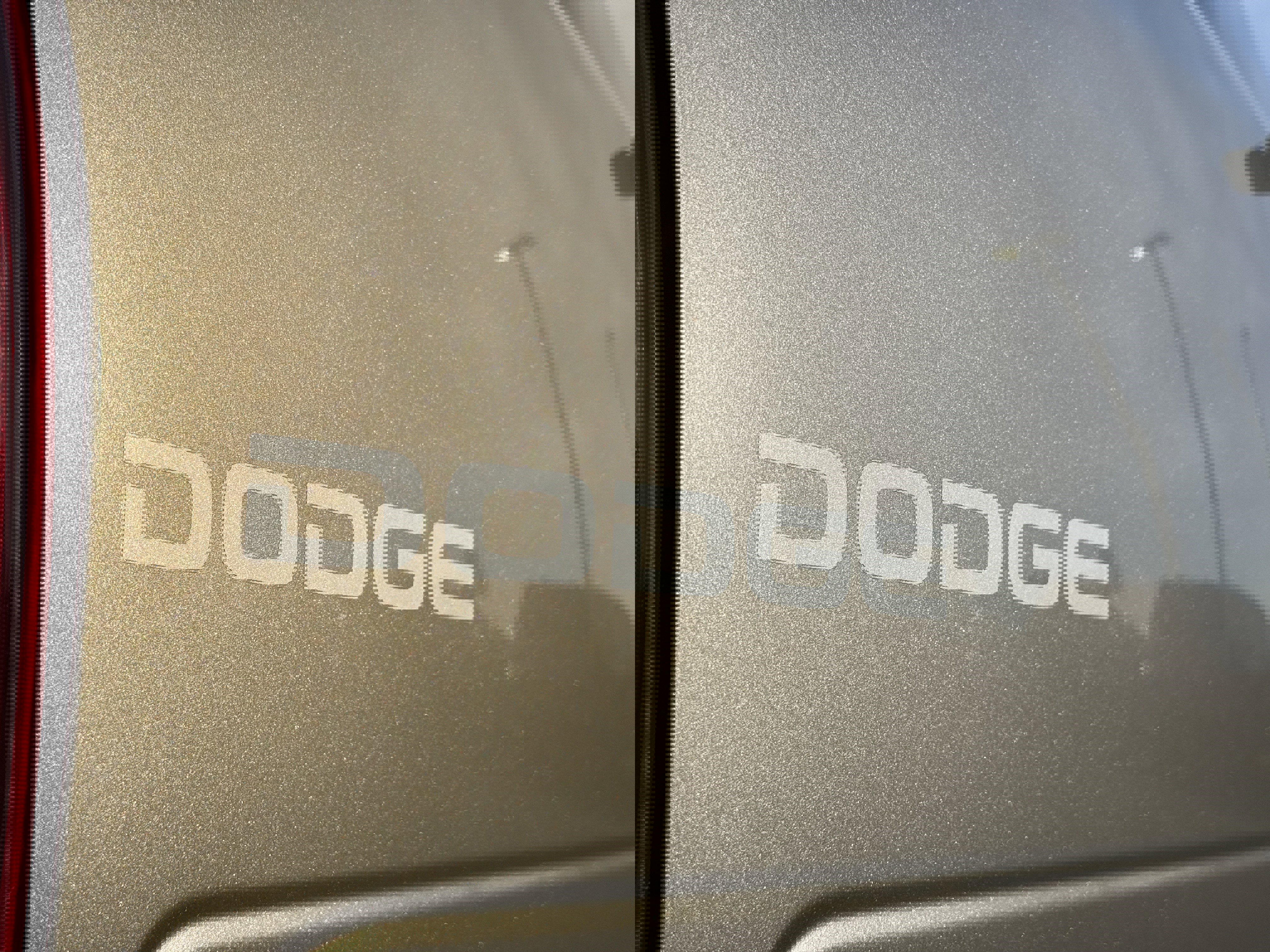 Used 2003 Dodge Durango Sport image 35