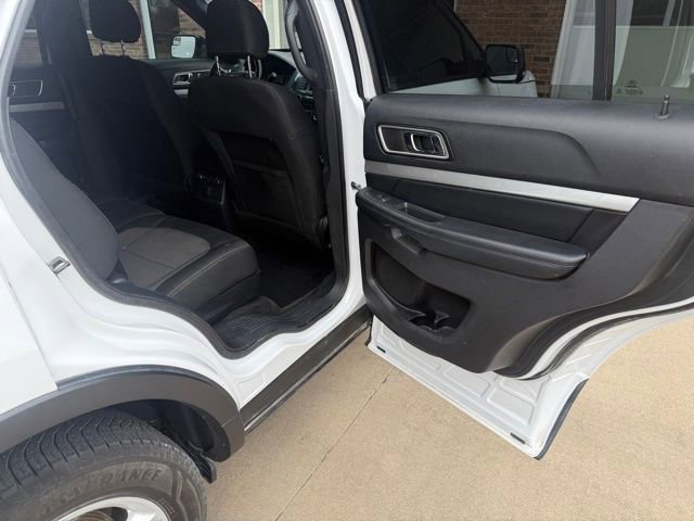 Used 2017 Ford Explorer XLT image 20