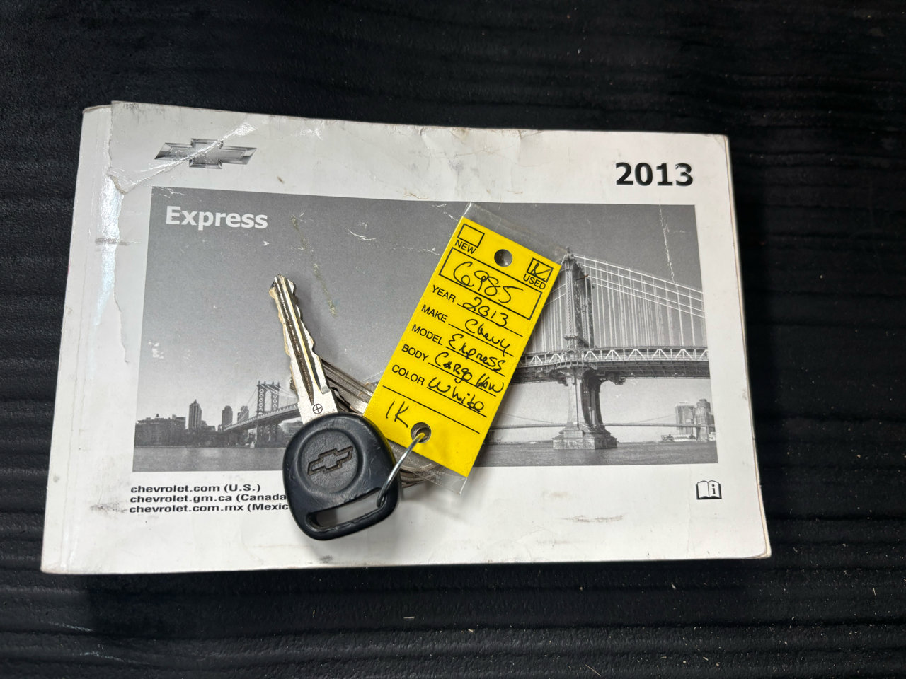 Used 2013 Chevrolet Express 2500 Extended image 23