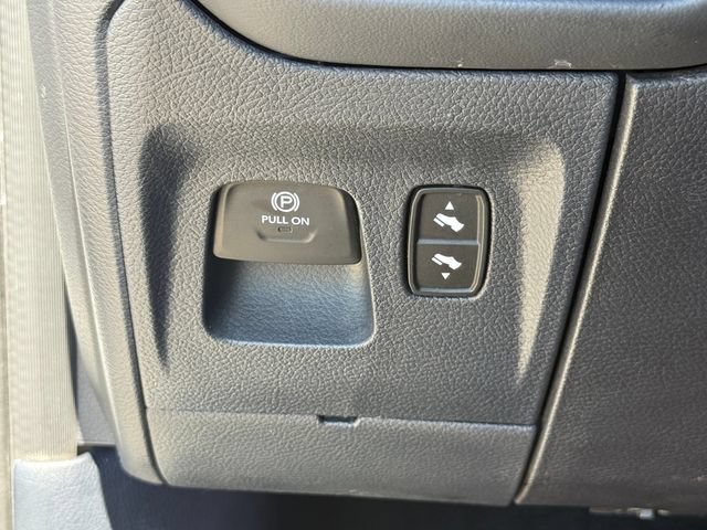 Used 2023 RAM 1500 Limited AWD/4WD image 28