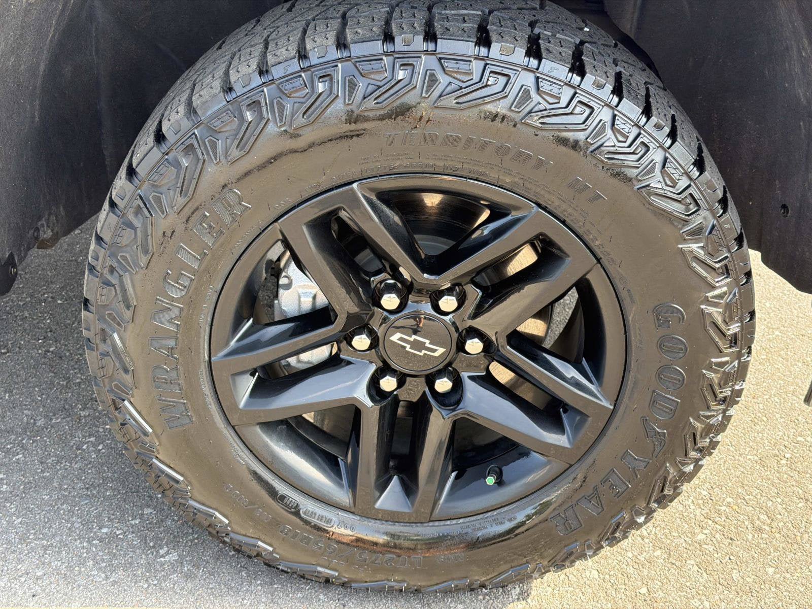 Certified 2026 Chevrolet Silverado 1500 Custom AWD/4WD image 9