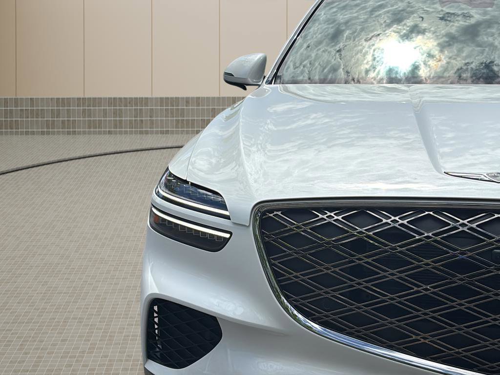 Certified 2026 Genesis GV70 2.5T Advanced AWD/4WD image 10