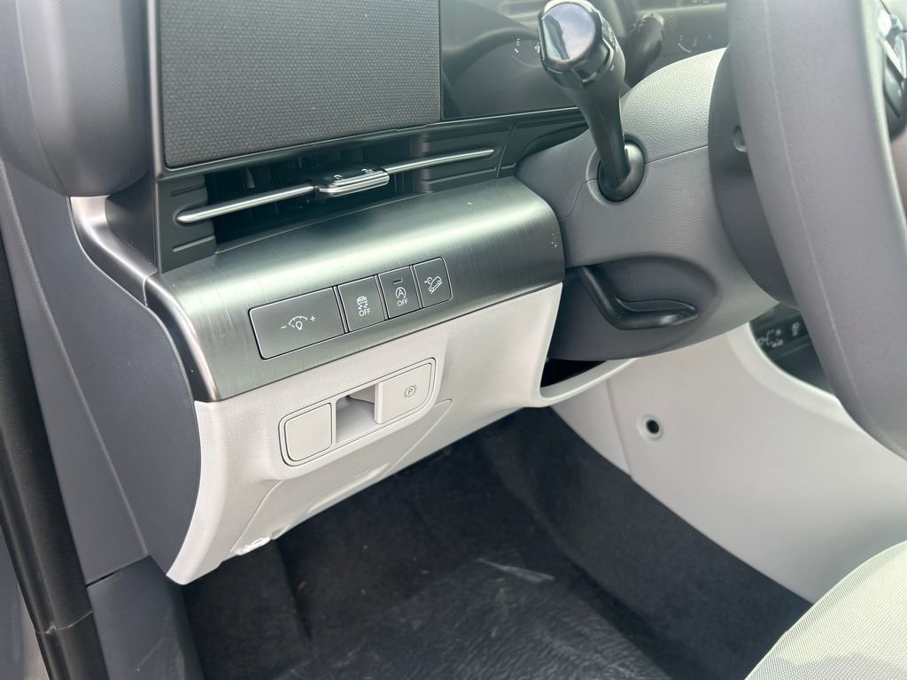 New 2026 Hyundai Kona SE AWD/4WD image 16