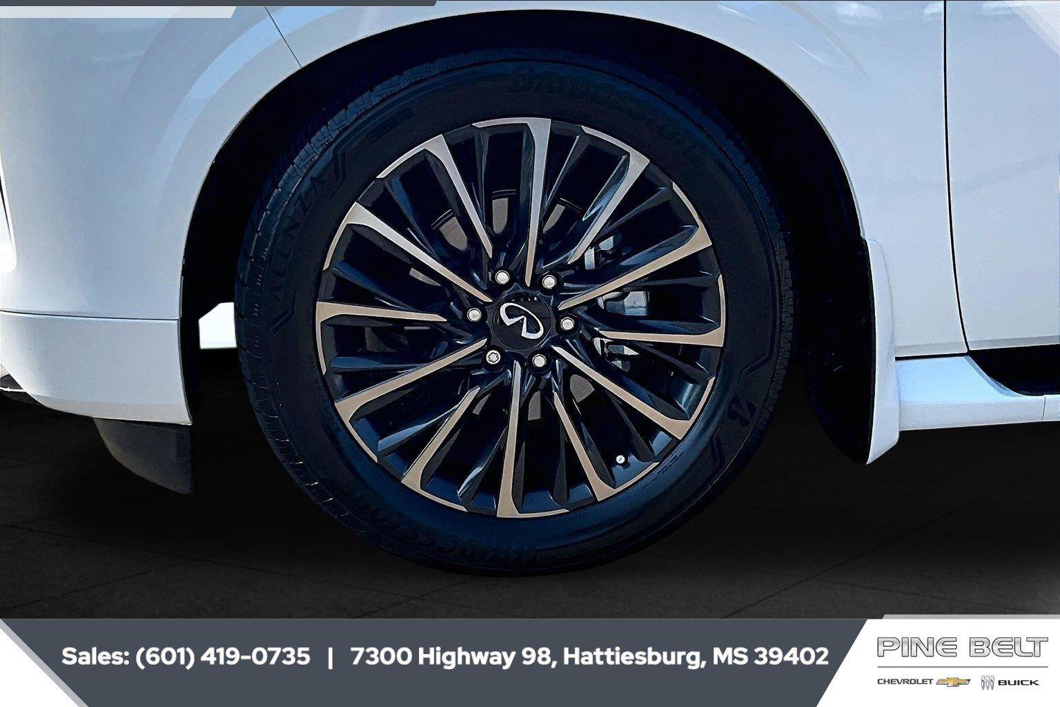 Used 2026 INFINITI QX80 Autograph w/ Premium Cargo Package AWD/4WD image 7