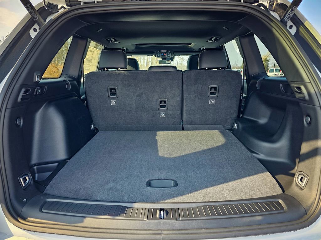 New 2026 Jeep Grand Cherokee Laredo image 36