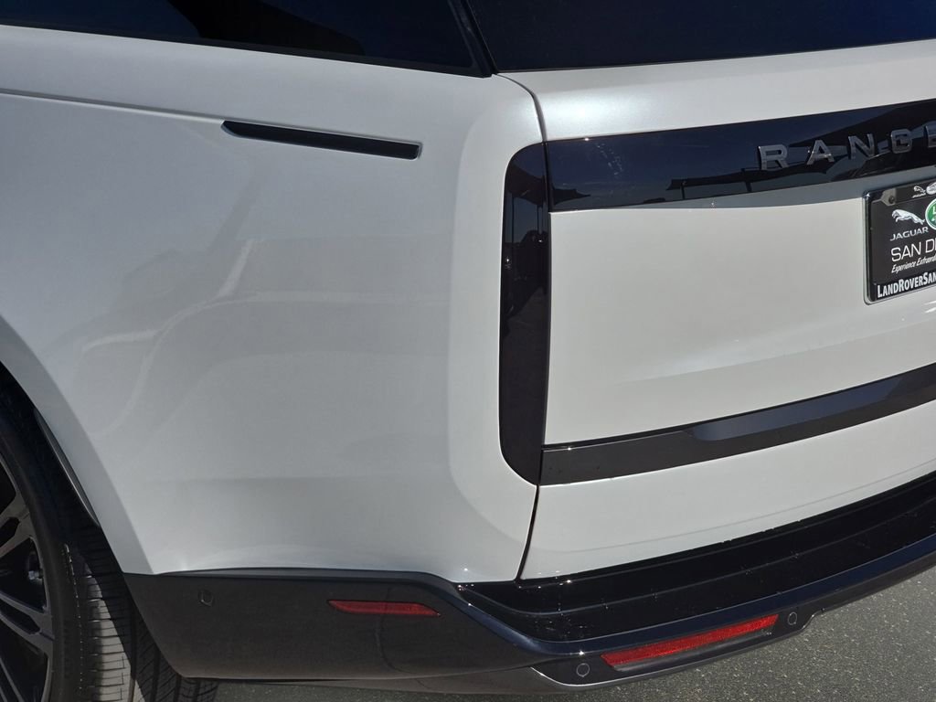 New 2026 Land Rover Range Rover SE AWD/4WD image 36