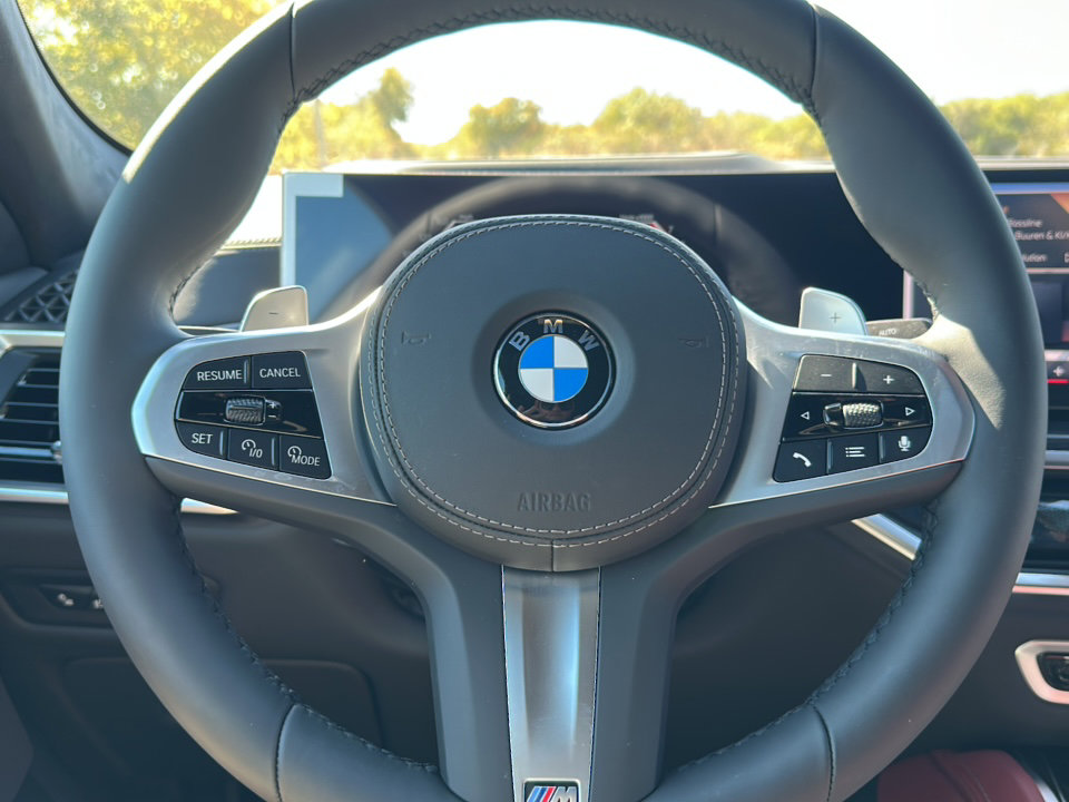 New 2026 BMW X6 xDrive40i w/ Climate Comfort Package image 17