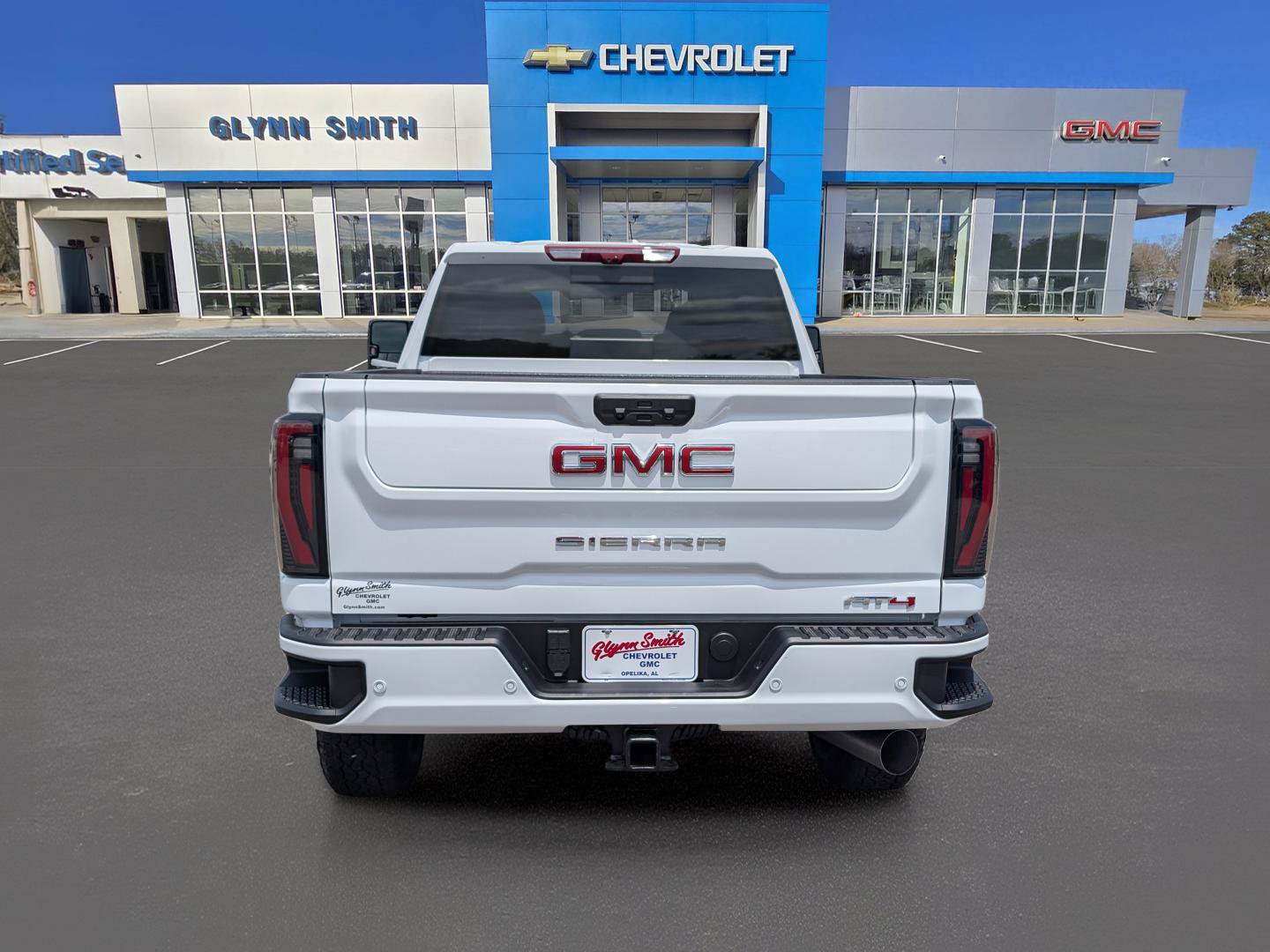 New 2026 GMC Sierra 2500 AT4 w/ AT4 Premium Plus Package AWD/4WD image 9