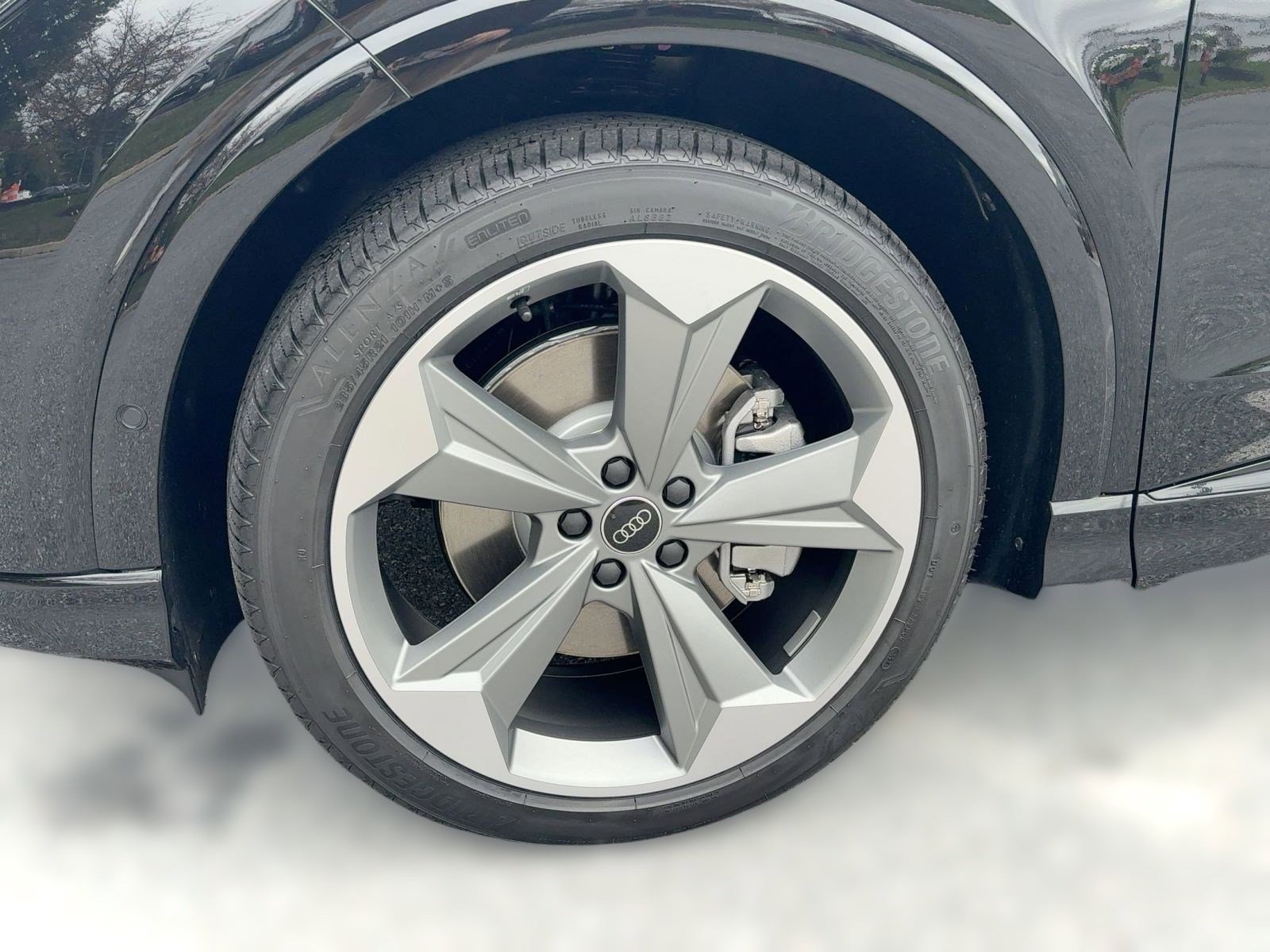 New 2026 Audi Q4 e-tron Premium Plus image 12