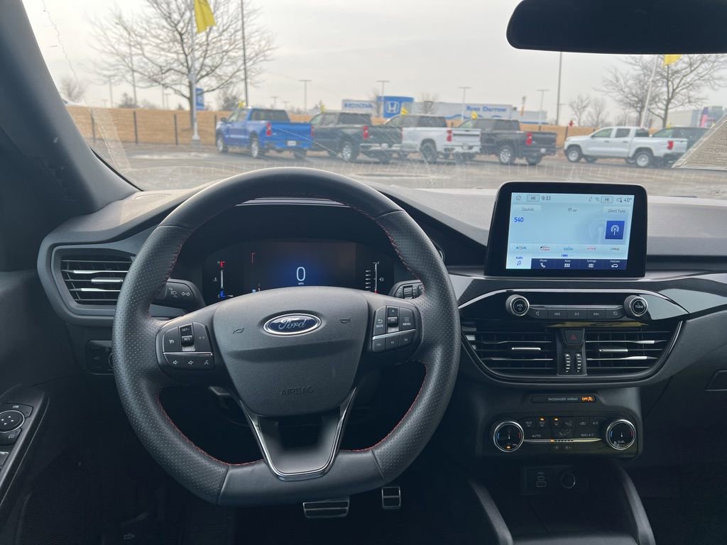 Used 2024 Ford Escape ST-Line image 24