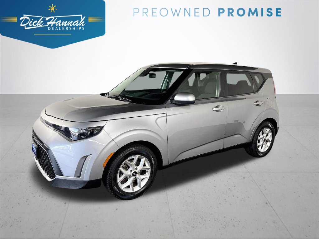 Used 2023 Kia Soul LX w/ LX Technology Package FWD image 1