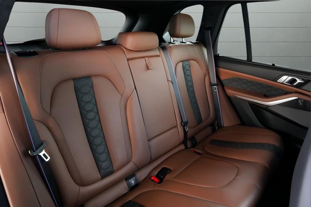 Used 2022 BMW X5 M w/ Competition Package 2 image 60