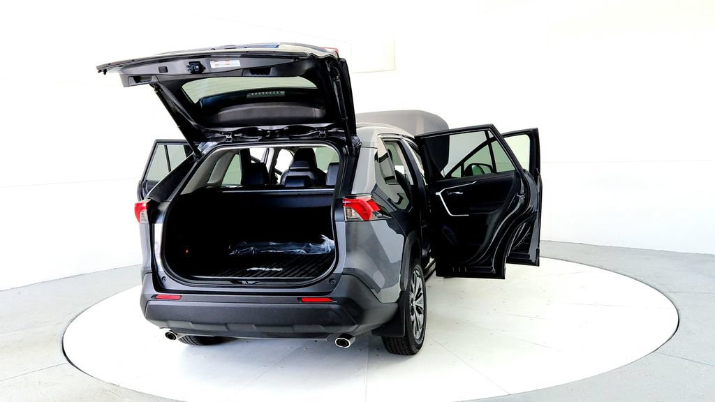 Used 2023 Toyota RAV4 XLE Premium AWD/4WD image 11